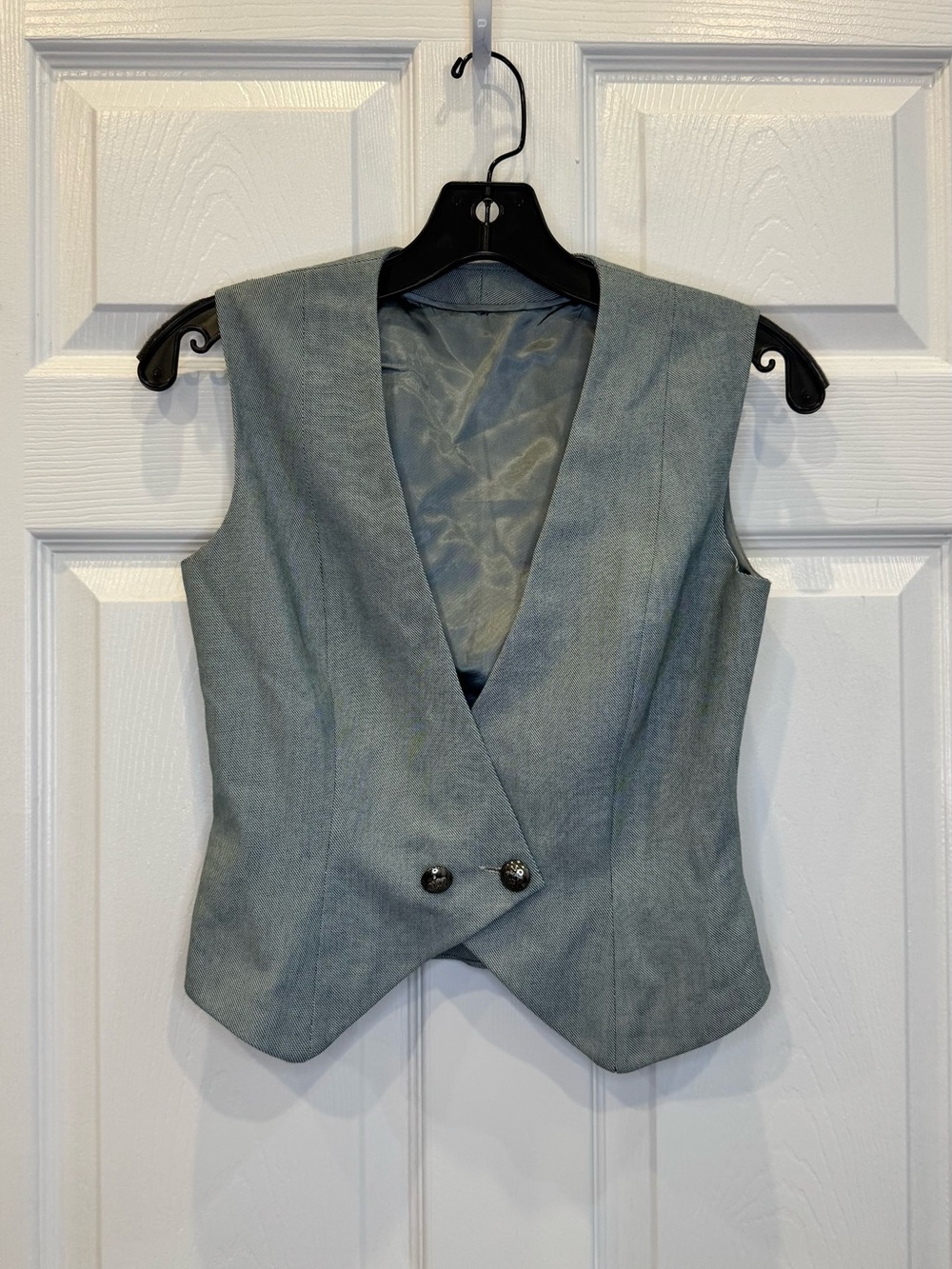 Women's Sleeveless Tailored Vest in Slate Gray